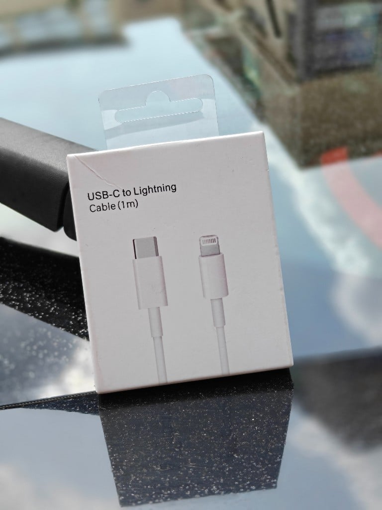 USB-C to Lightning Cable (1m)