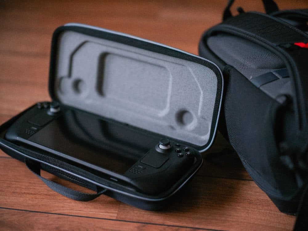 Steam Deck OLED 1TB — view 1