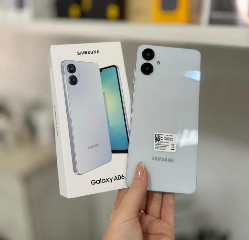 Samsung Galaxy A06 — view 3