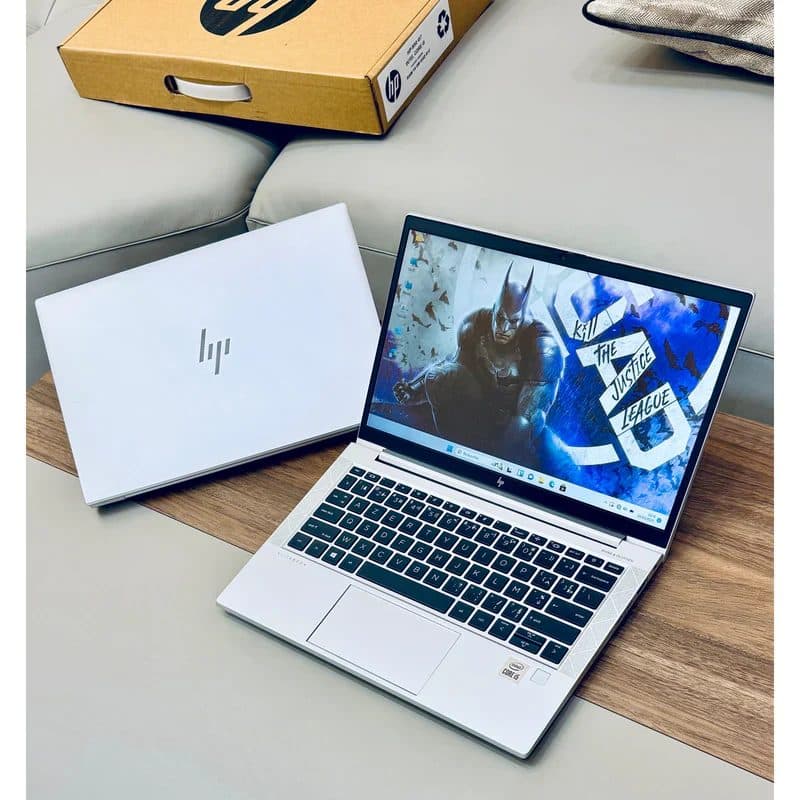 HP EliteBook 830 G7 — view 2