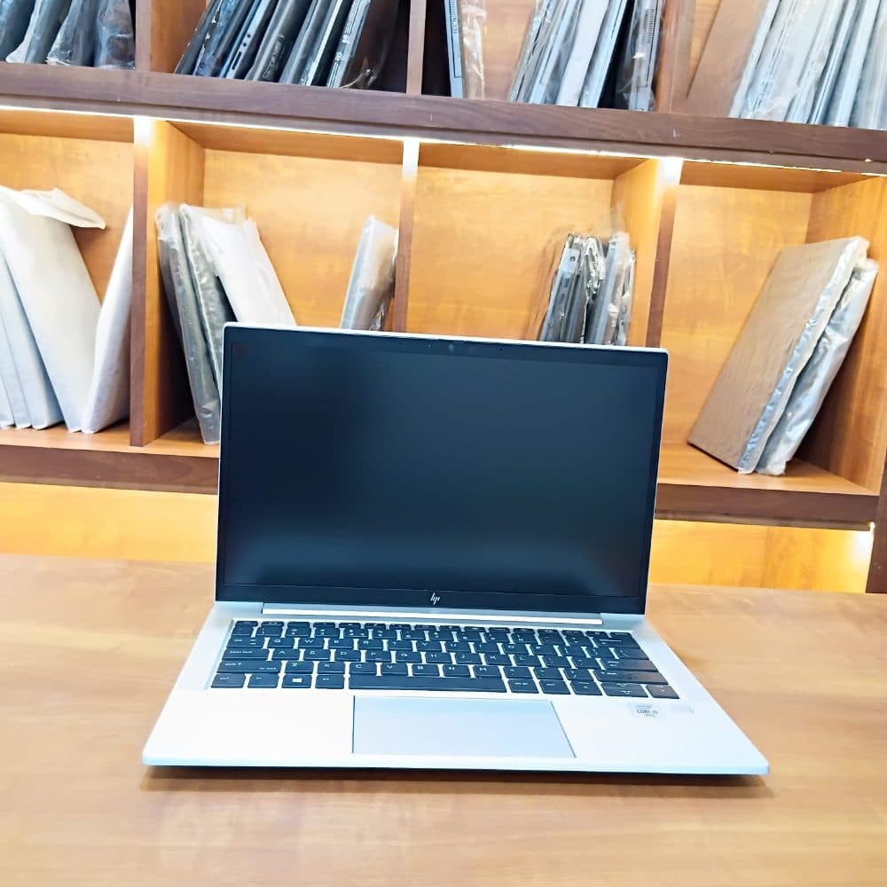 HP EliteBook 830 G7 — view 6