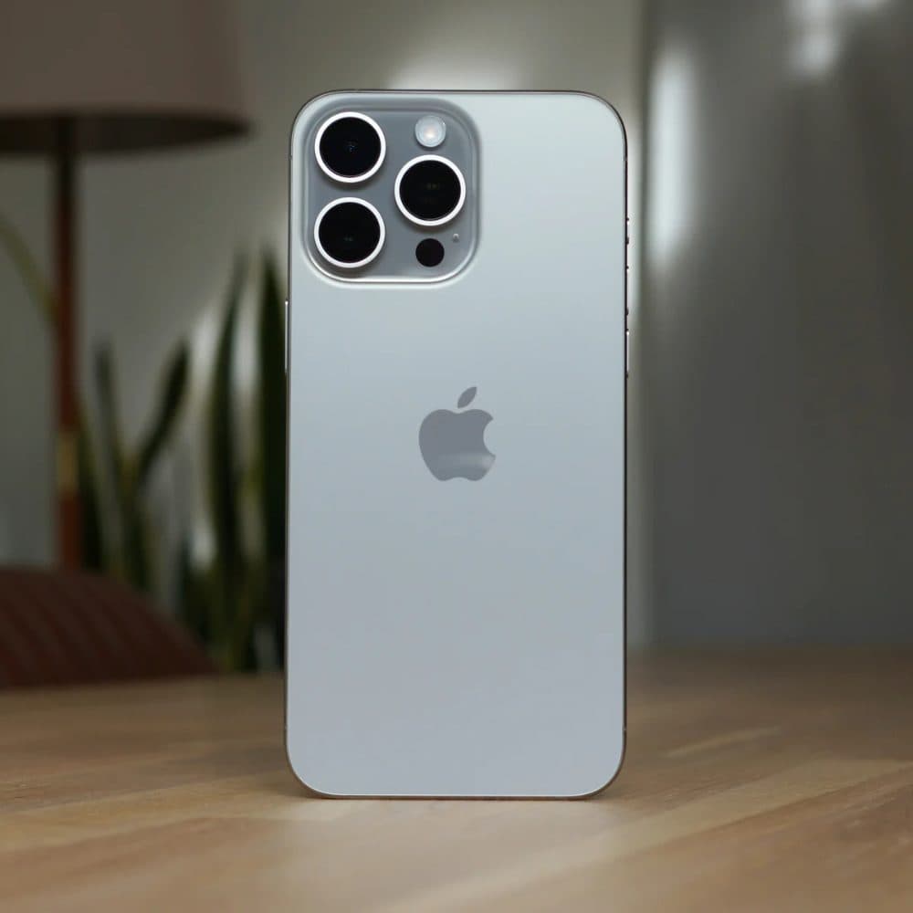 iPhone 15 Pro 128GB — view 5
