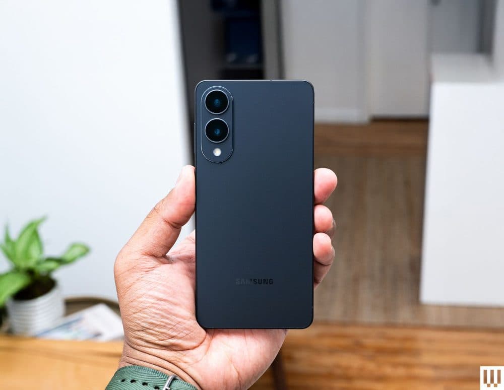 Galaxy S25 Edge — view 2