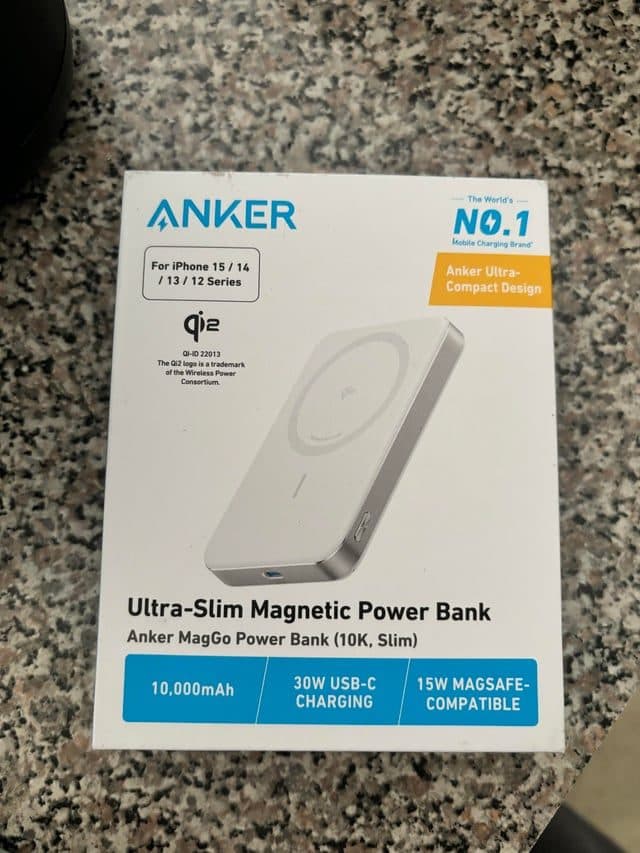 Anker MagGo Power Bank 10000mAh — view 2