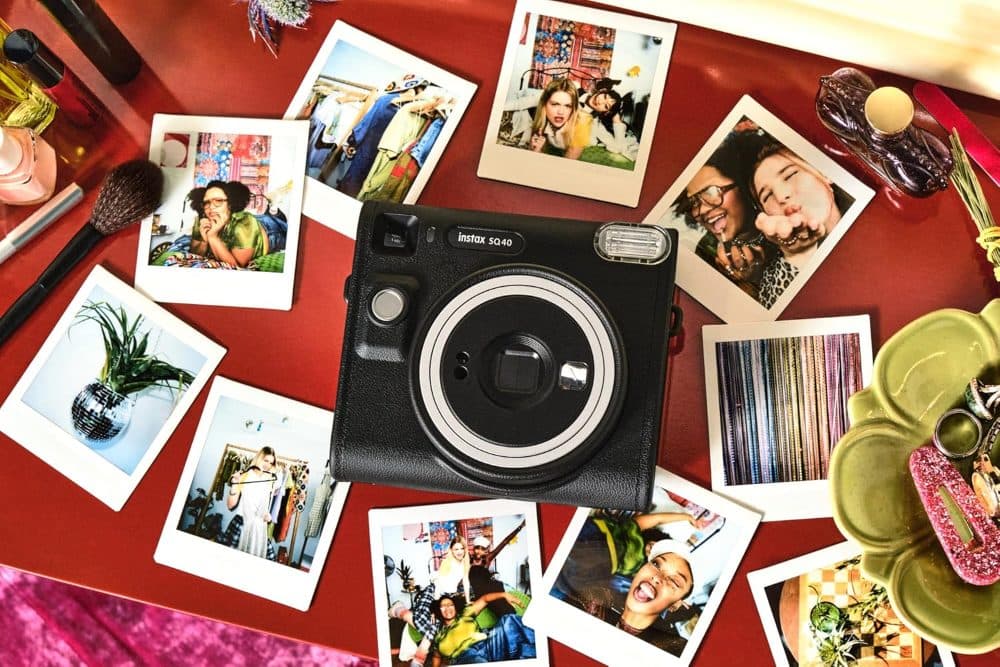 Fujifilm Instax Square SQ40 Instant Camera — view 8