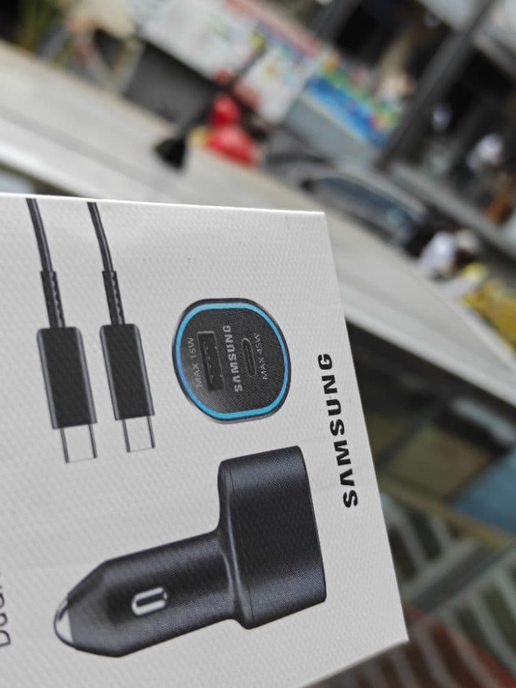 Samsung Car Charger Super Fast Charging 2.0 Dual Port — view 4