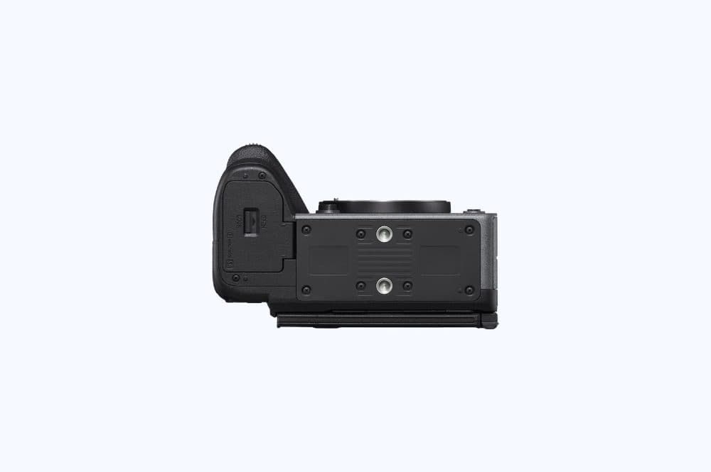 SONY FX5 Cinema Line Full-frame camera — view 7
