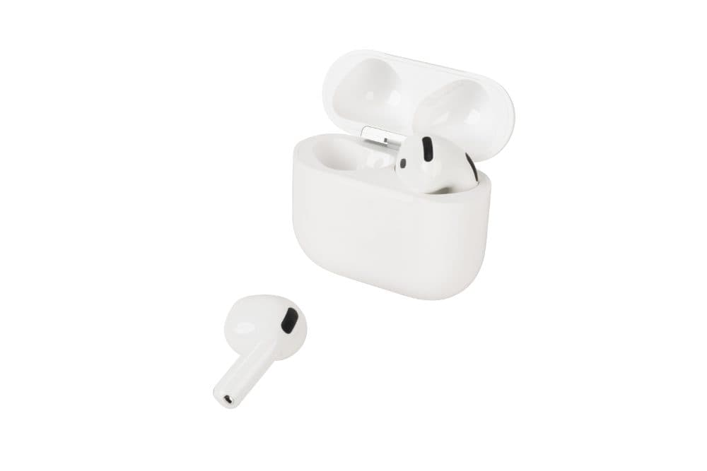 AirPods 4 — view 2