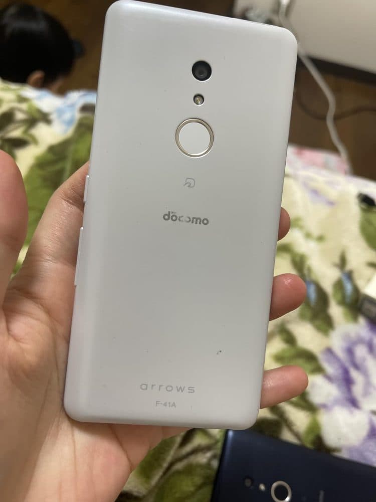 The Fujitsu Arrows F41B — view 3