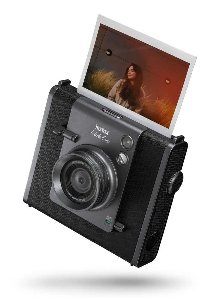 INSTAX WIDE EVO — view 3