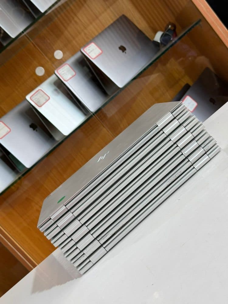 HP ELITEBOOK 1030 G2 — view 4