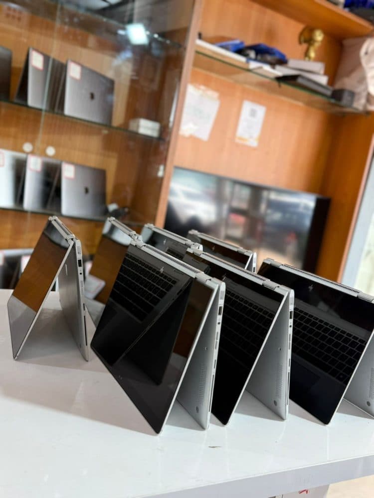HP ELITEBOOK 1030 G2 — view 5
